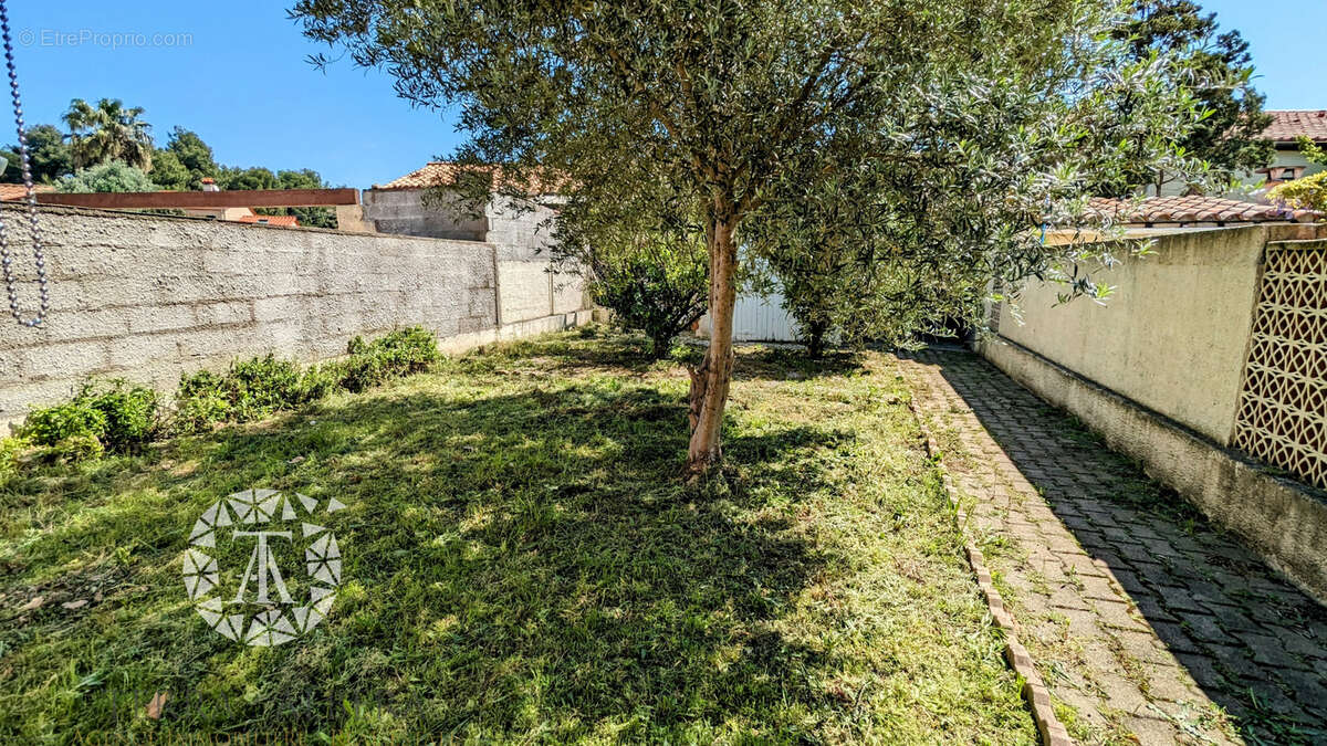 Maison à SAINT-ANDRE