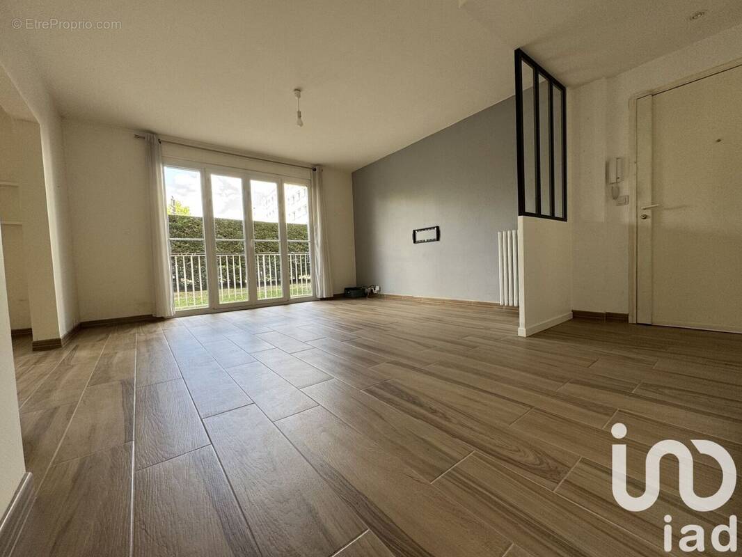 Photo 1 - Appartement à MASSY