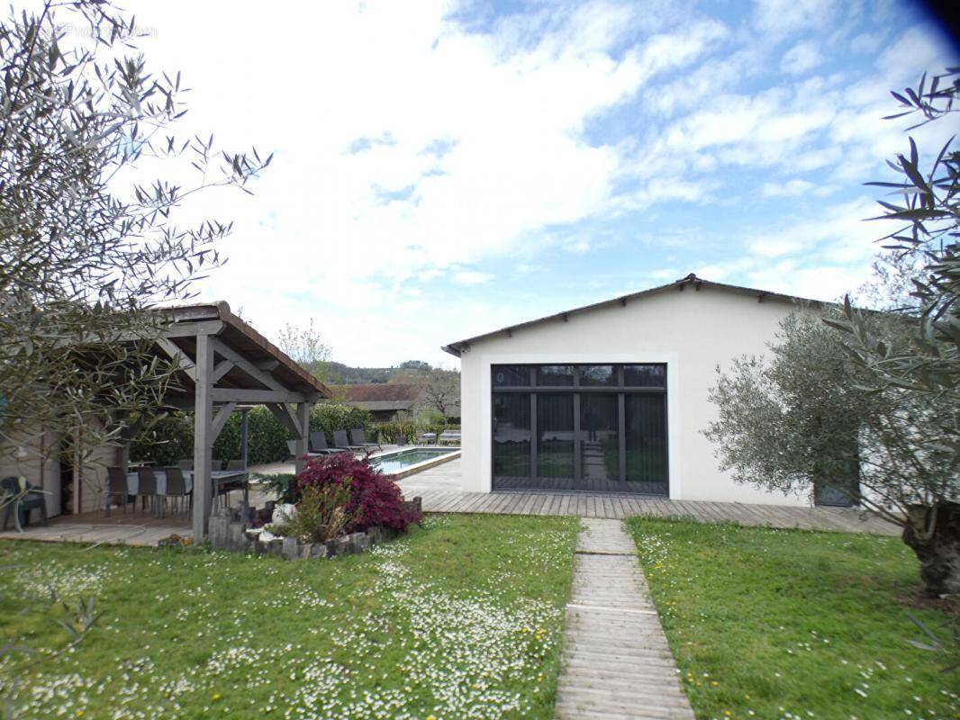 Maison à MONTIGNAC