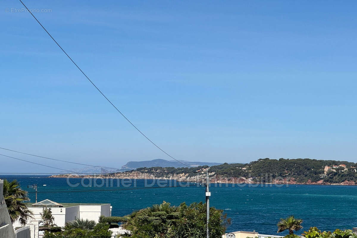 Appartement à SIX-FOURS-LES-PLAGES