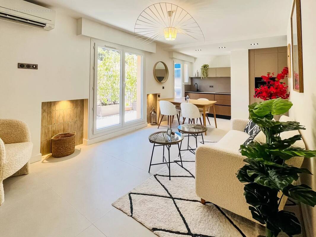 Appartement à VILLEFRANCHE-SUR-MER