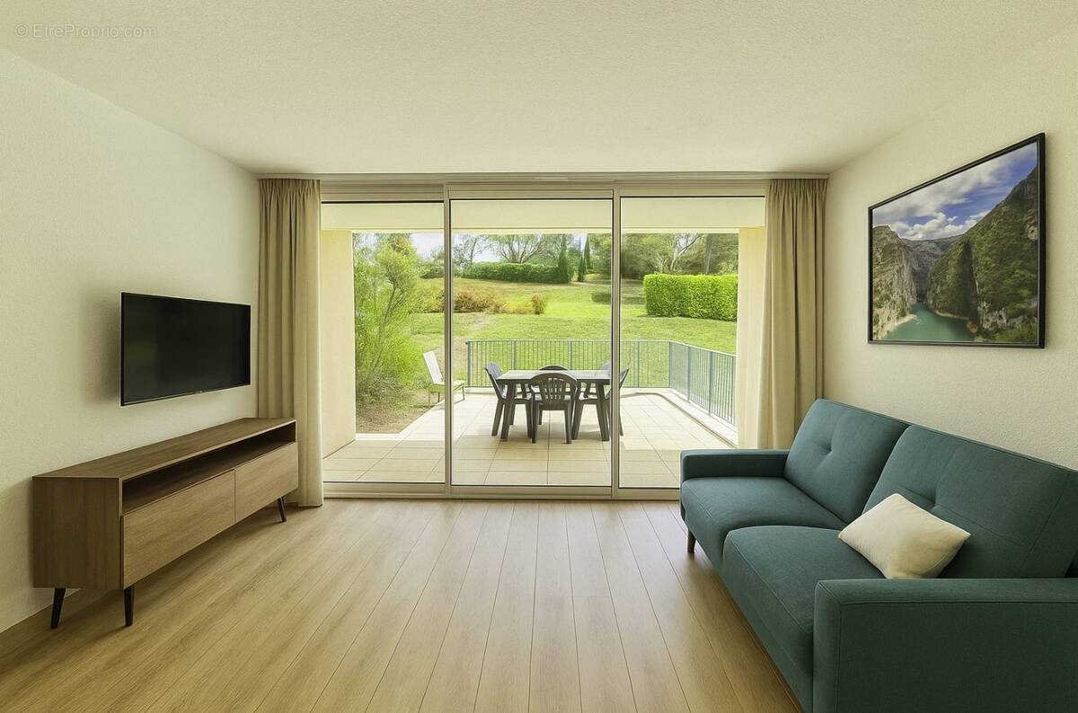 Appartement à GREOUX-LES-BAINS