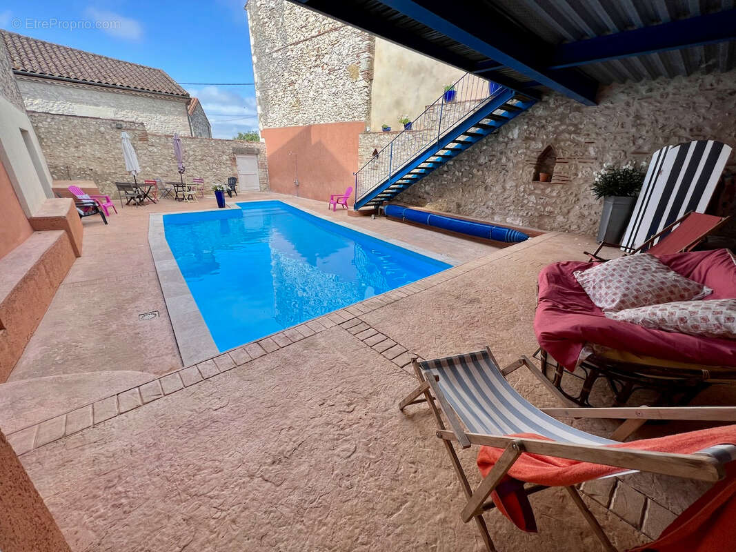 Maison à MONCLAR