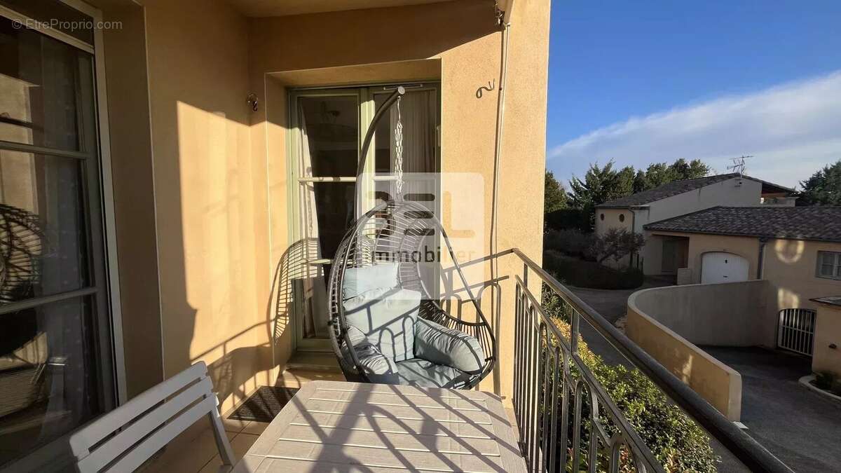 Appartement à UZES