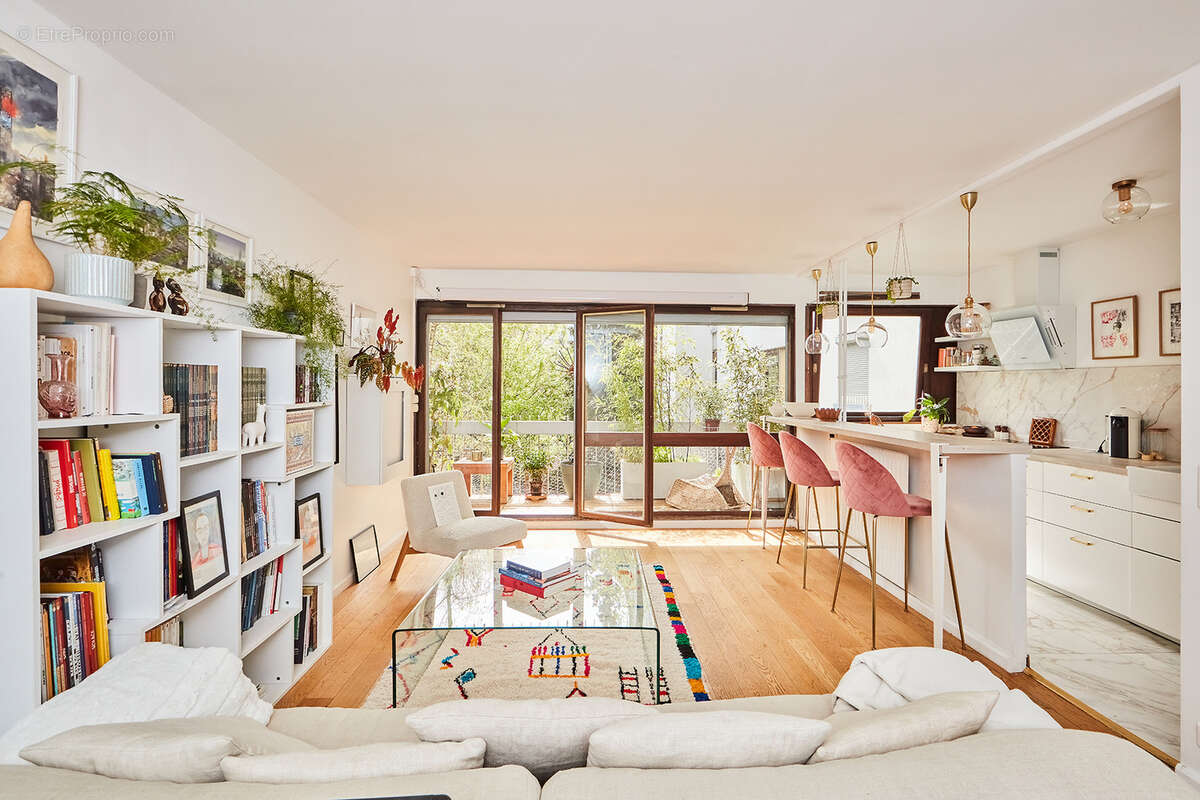 Appartement à PARIS-19E