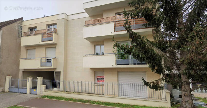 Appartement à SAINT-GRATIEN