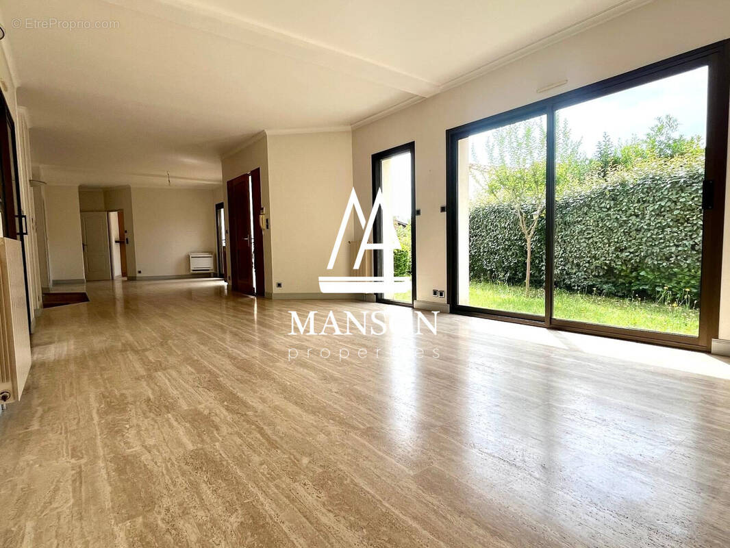 Maison à MERIGNAC