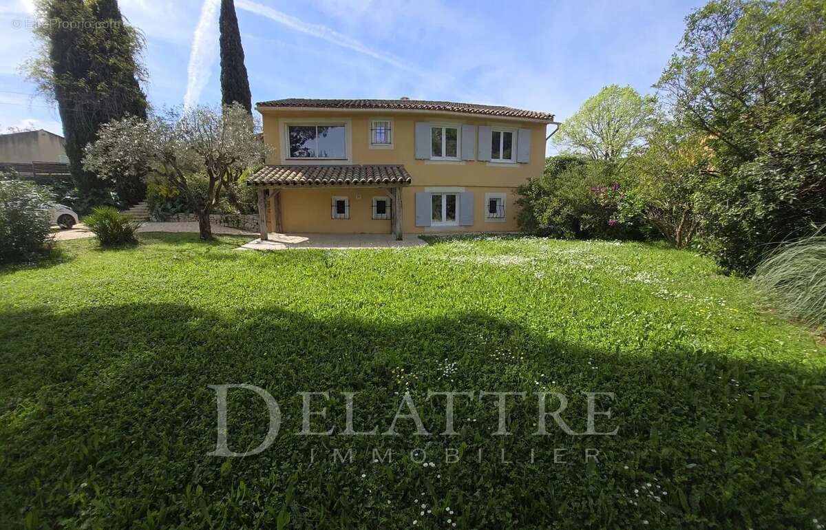 Maison à GRASSE