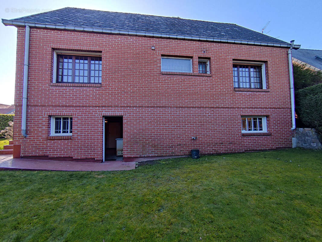 Maison à BUSIGNY