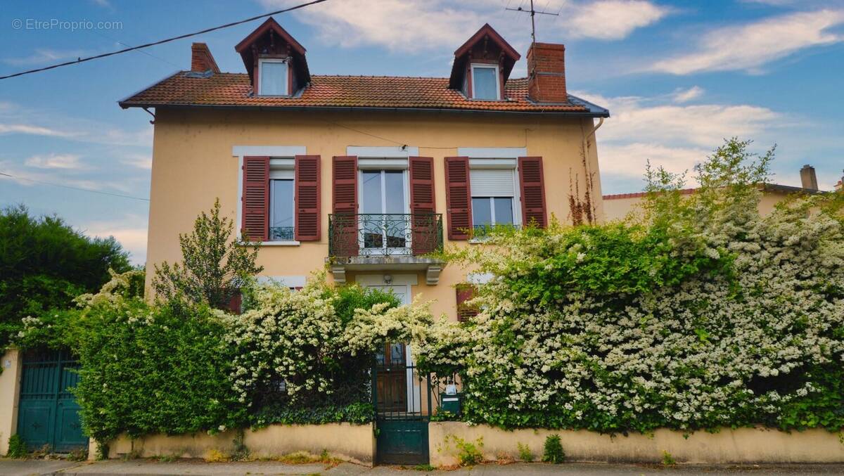 Maison à CUSSET