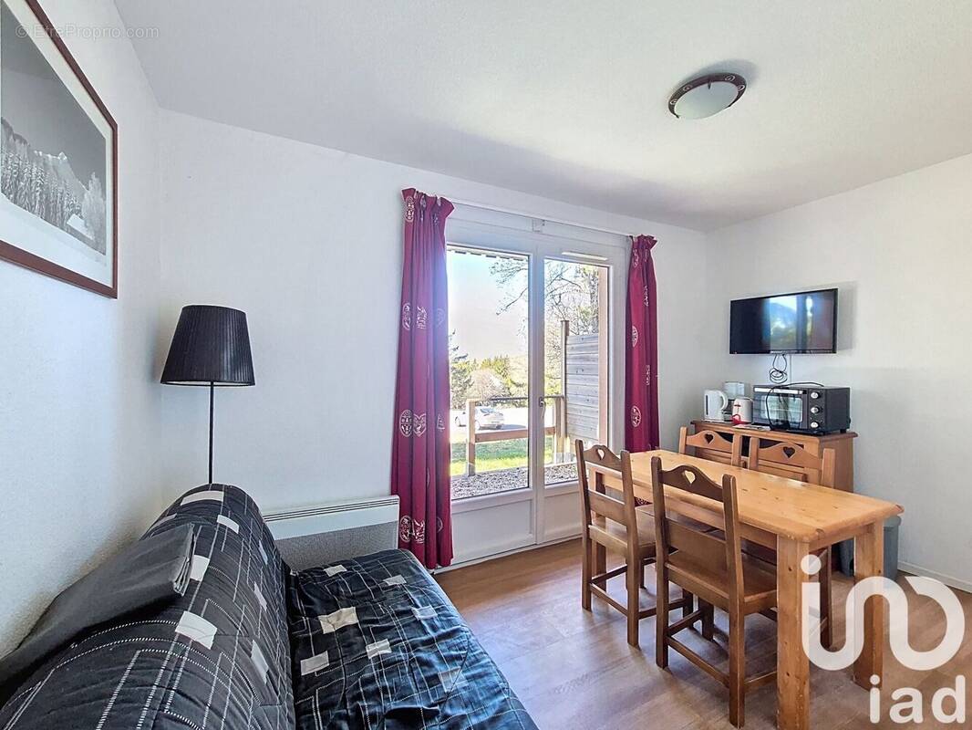 Photo 1 - Appartement à BESSE-ET-SAINT-ANASTAISE