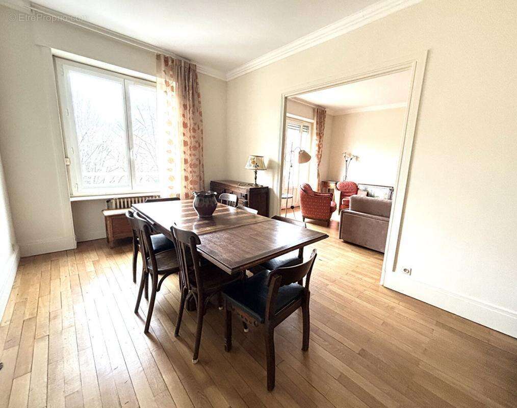Appartement à LYON-7E