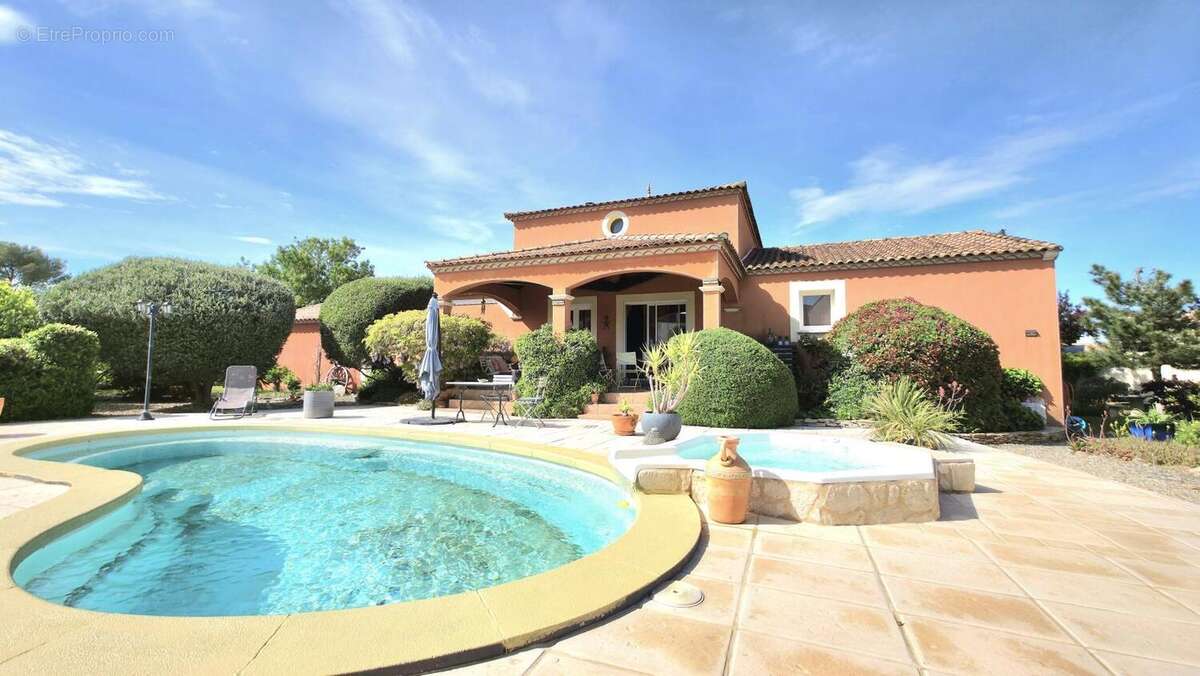 Maison à PAULHAN