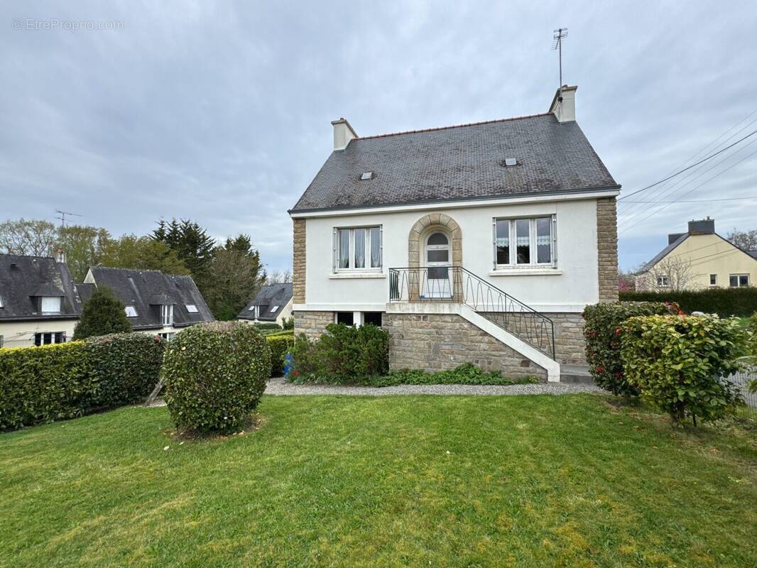 Maison à RIEC-SUR-BELON
