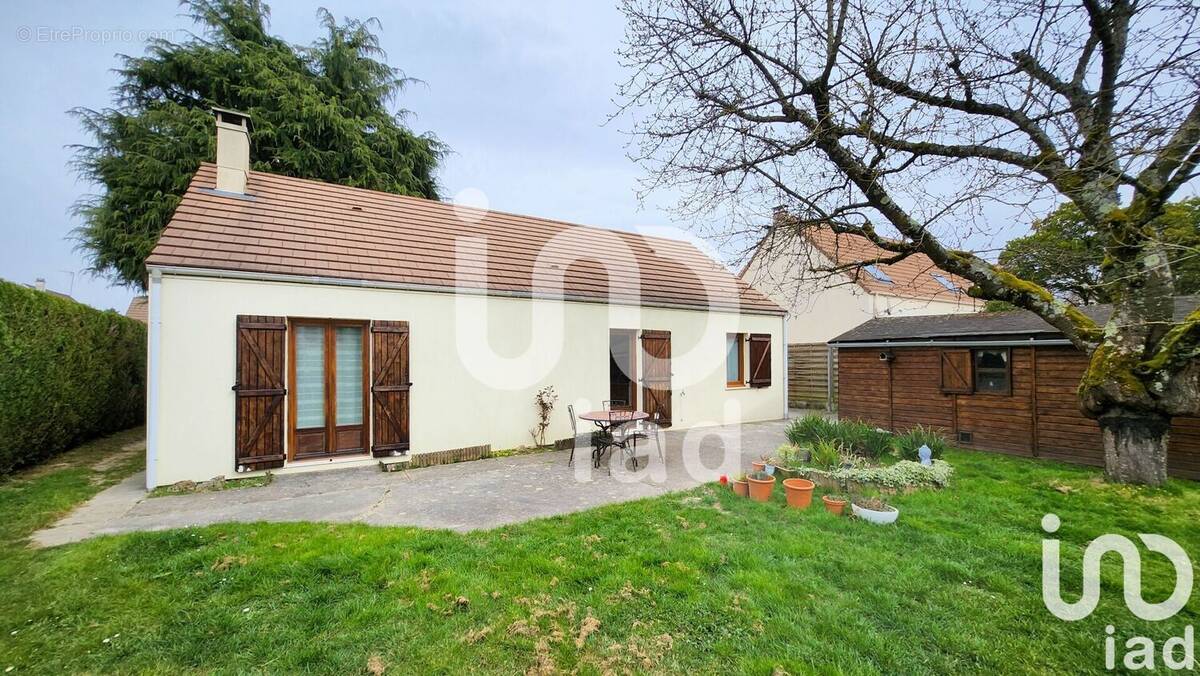 Photo 1 - Maison à OZOIR-LA-FERRIERE