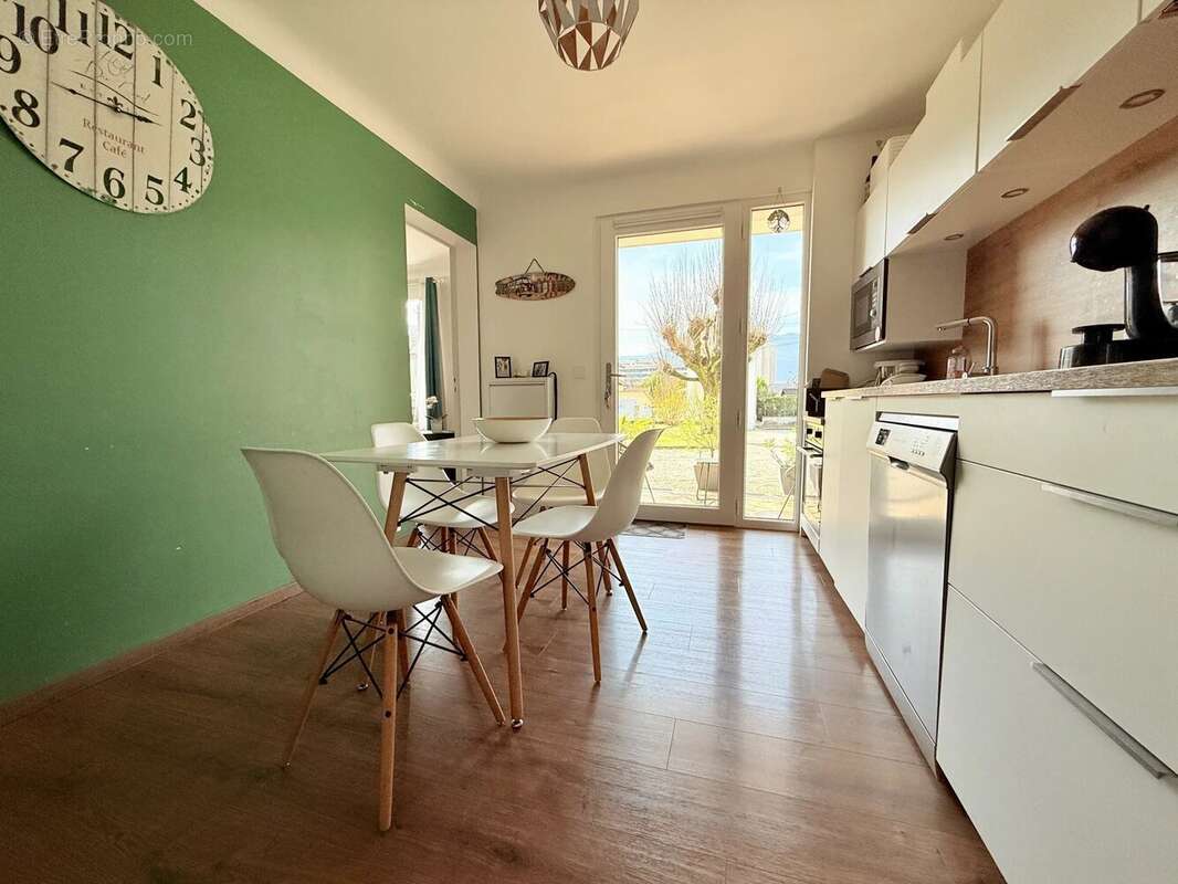Appartement à AIX-LES-BAINS