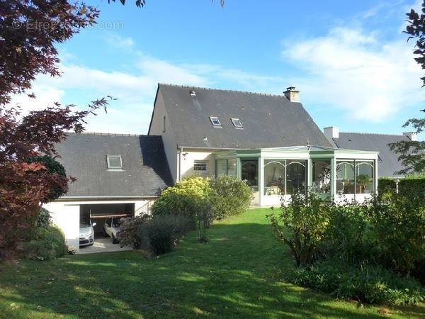 Maison à TINTENIAC