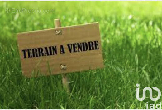 Photo 3 - Terrain à VENDAYS-MONTALIVET