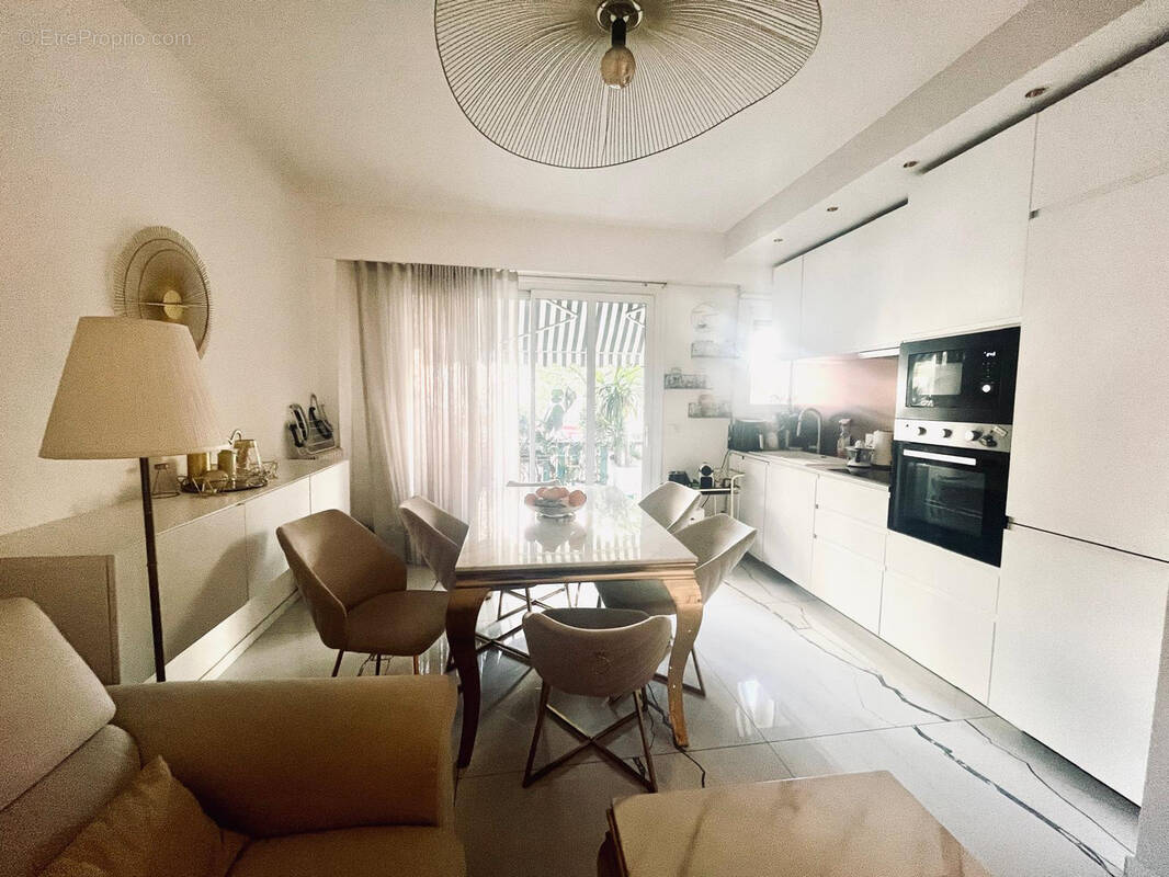 Appartement à NICE