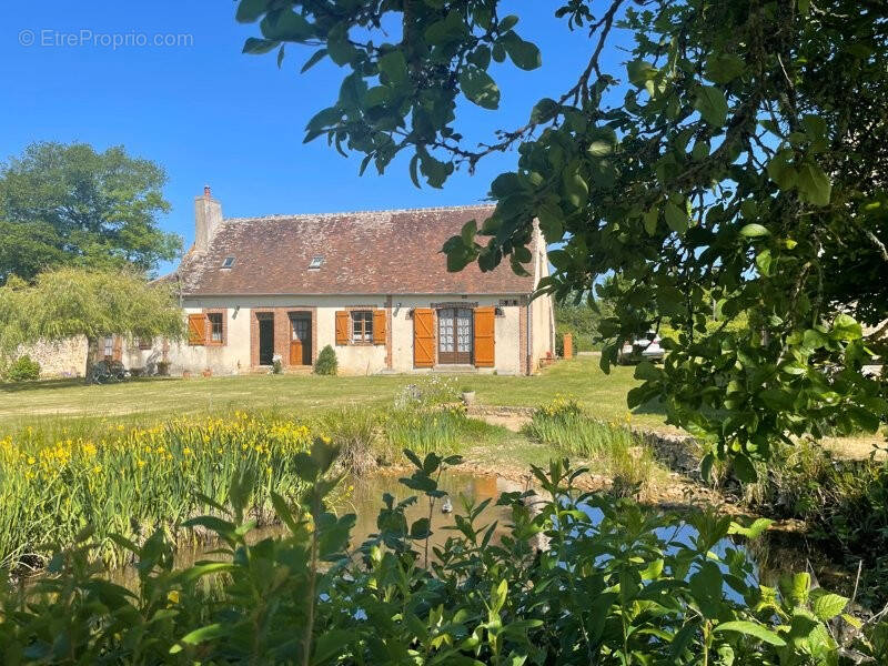 Maison à AUTHON-DU-PERCHE
