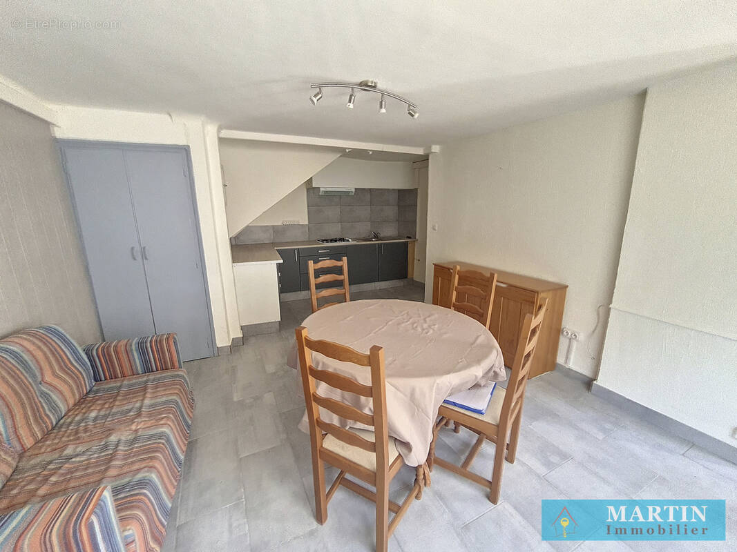 Appartement à SAINT-MARSAL