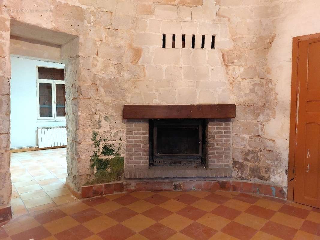 Maison à BRUAY-LA-BUISSIERE