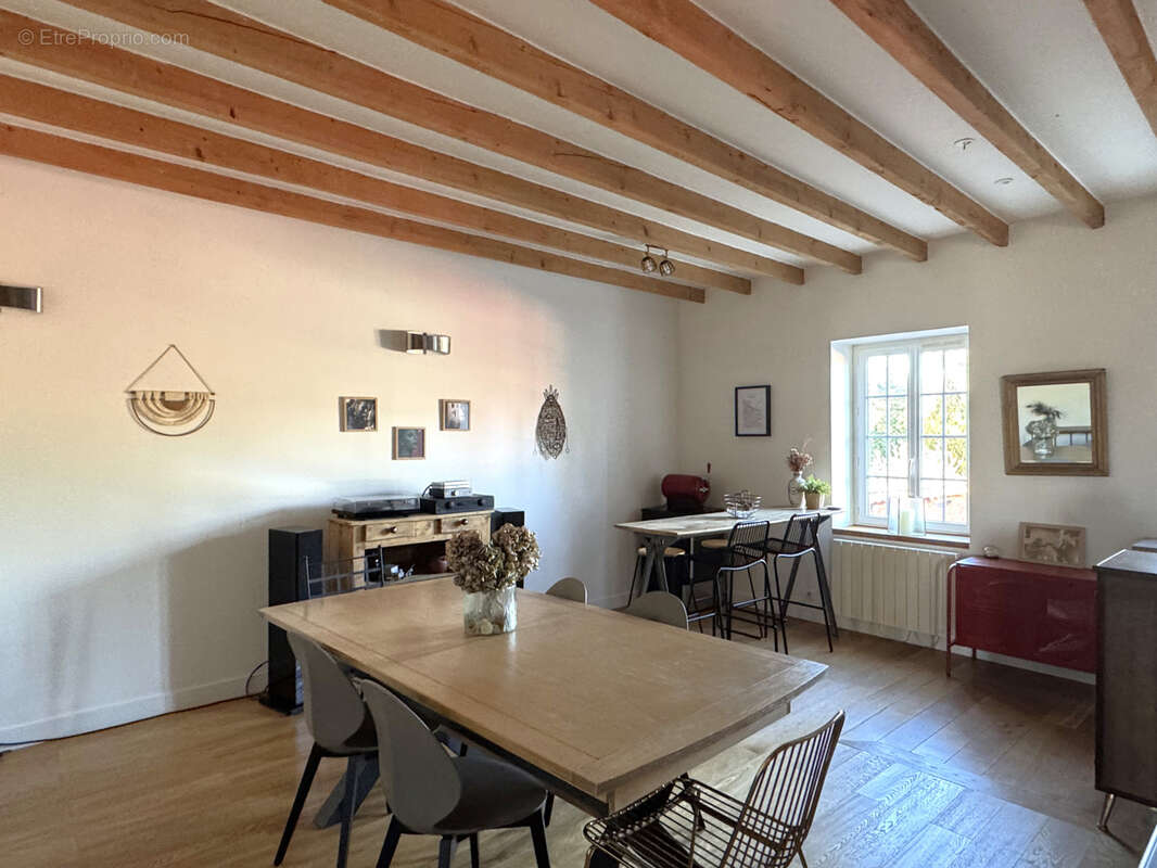 Appartement à CRAPONNE