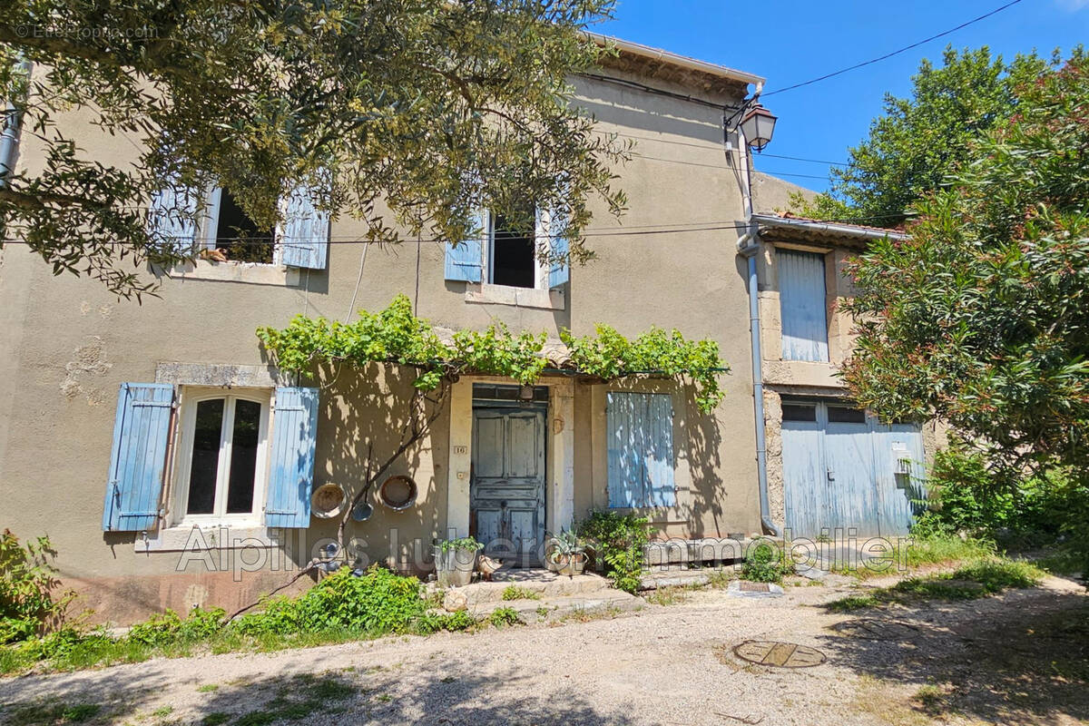 Maison à EYGALIERES