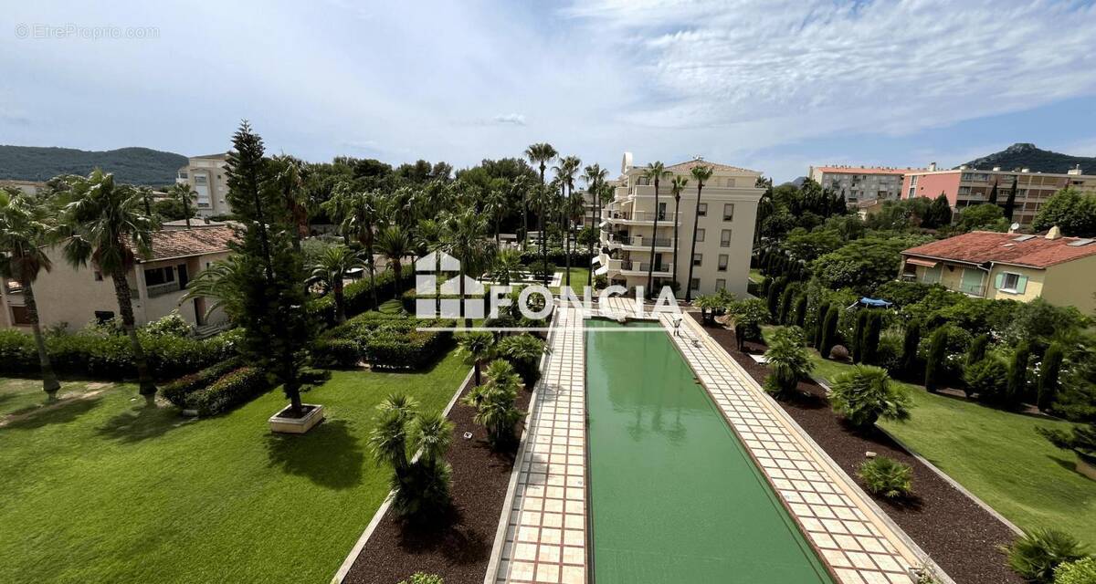 Appartement à HYERES