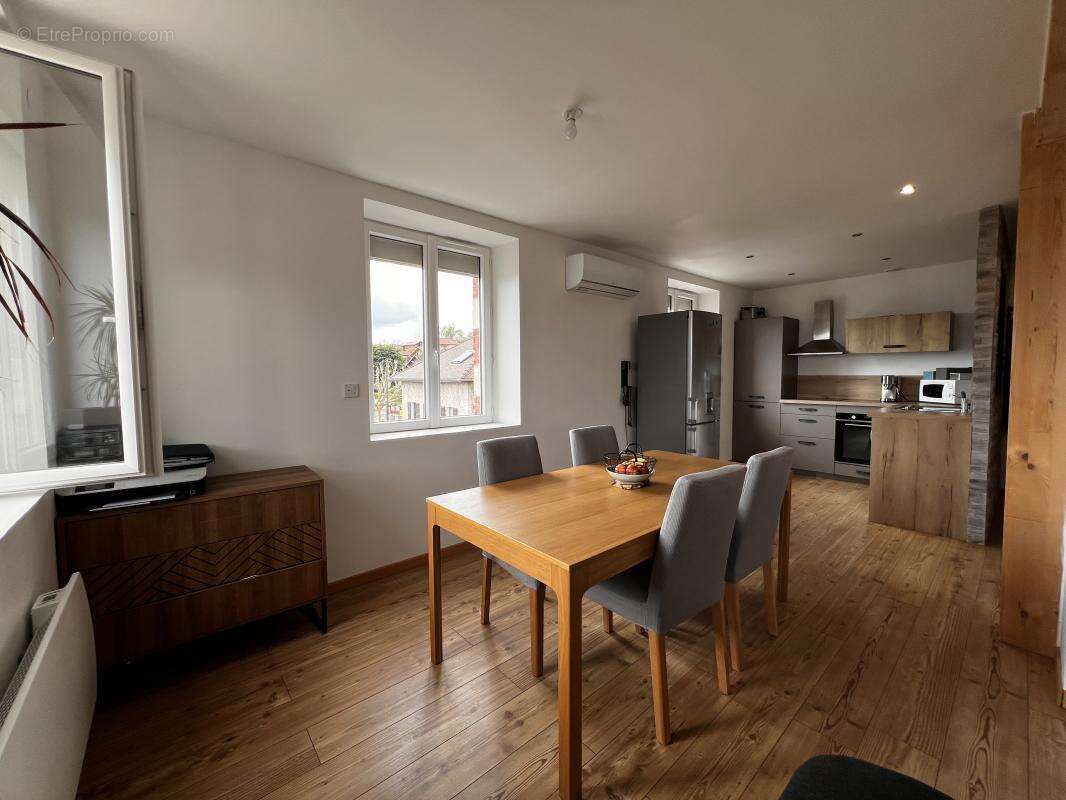Appartement à SAINT-JEAN-DE-MOIRANS