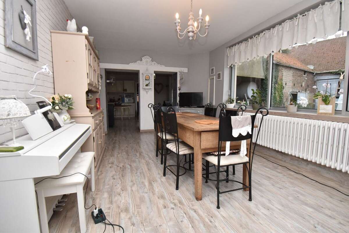 Maison à ESCAUDOEUVRES