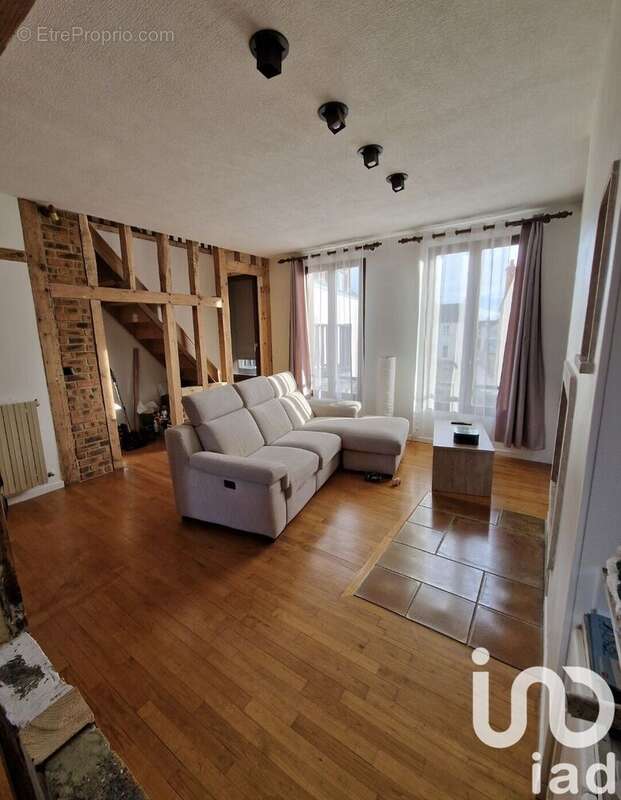 Photo 2 - Appartement à SAINTE-SAVINE