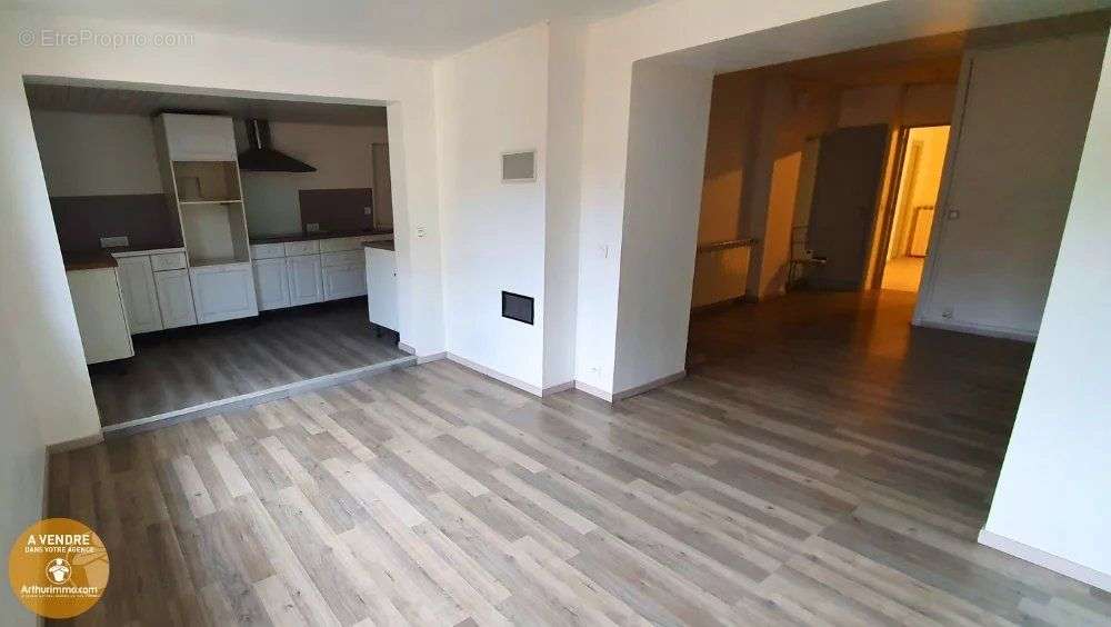 Appartement à SAINT-AMANS-SOULT
