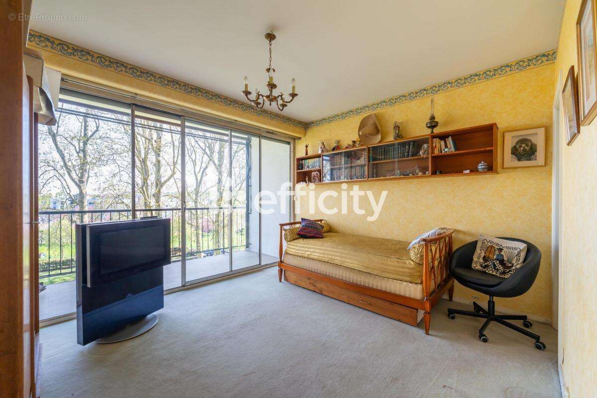 Appartement à VAUCRESSON