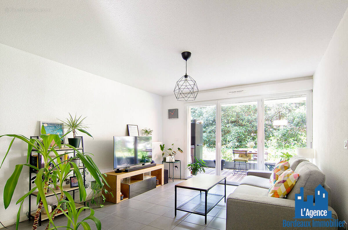 Appartement à CENON