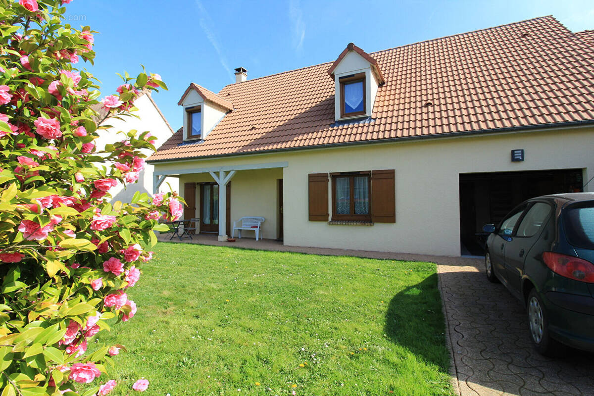 Maison à ABLIS