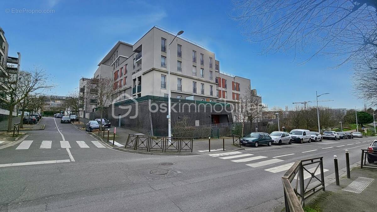 Appartement à CHAMPS-SUR-MARNE
