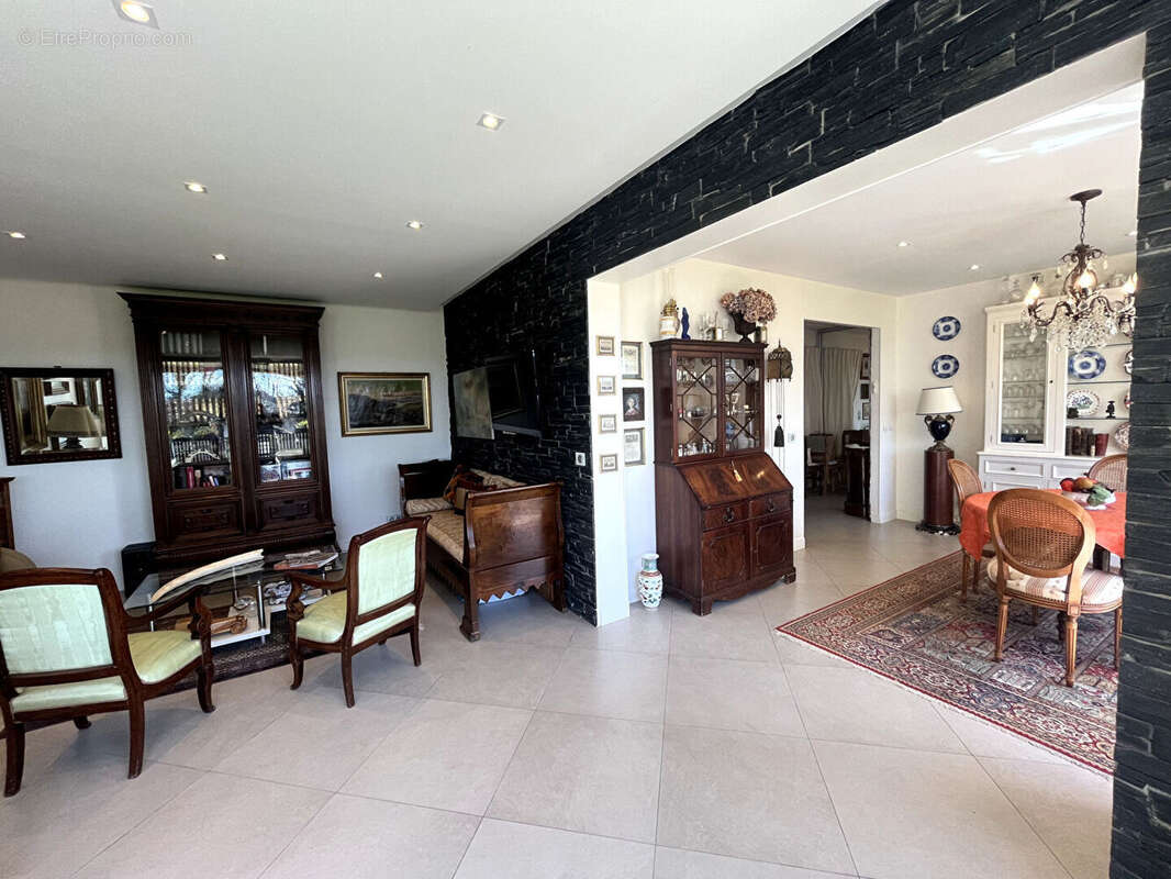 Appartement à VAUCRESSON