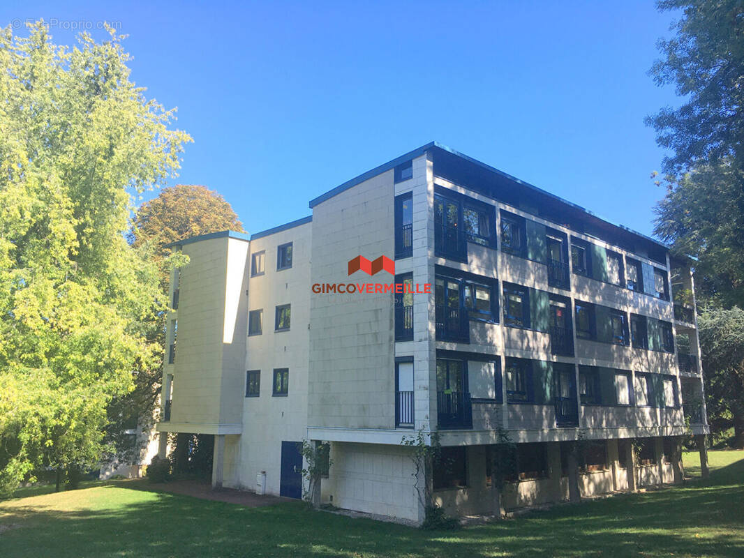 Appartement à LOUVECIENNES