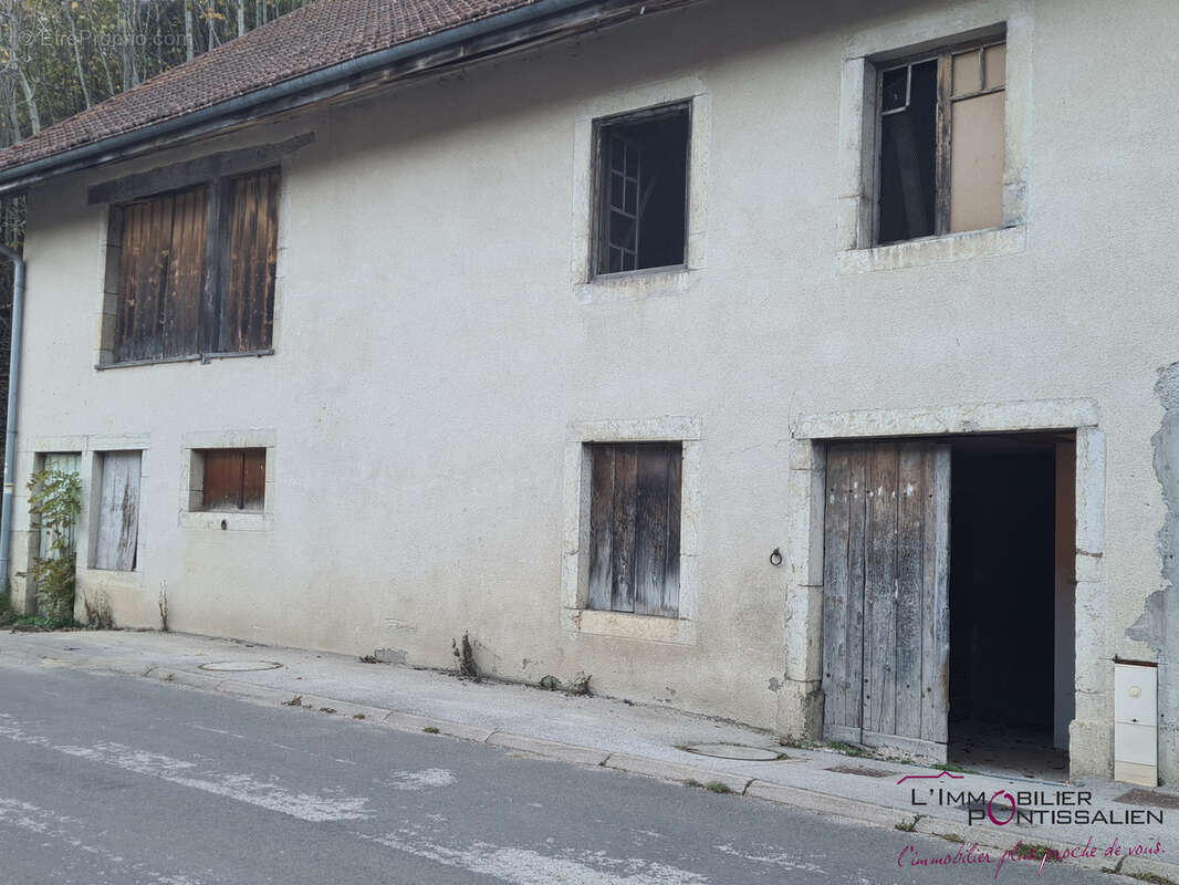 Autre à JOUGNE