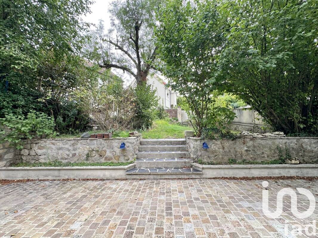 Photo 1 - Maison à ERMENONVILLE