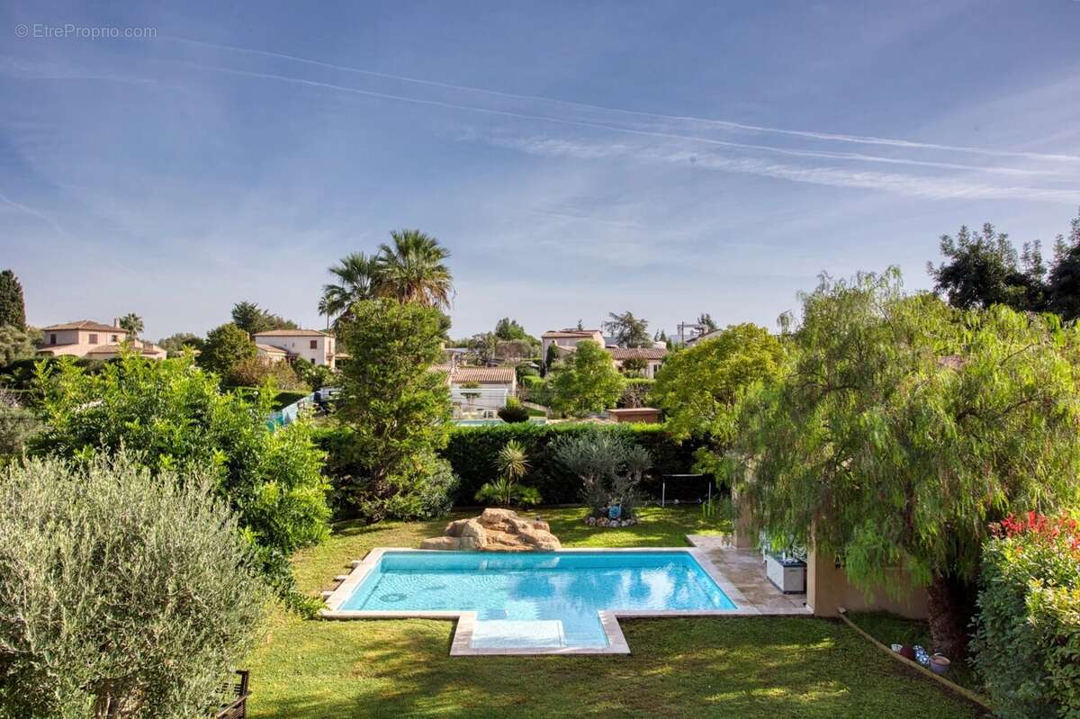 Maison à ANTIBES