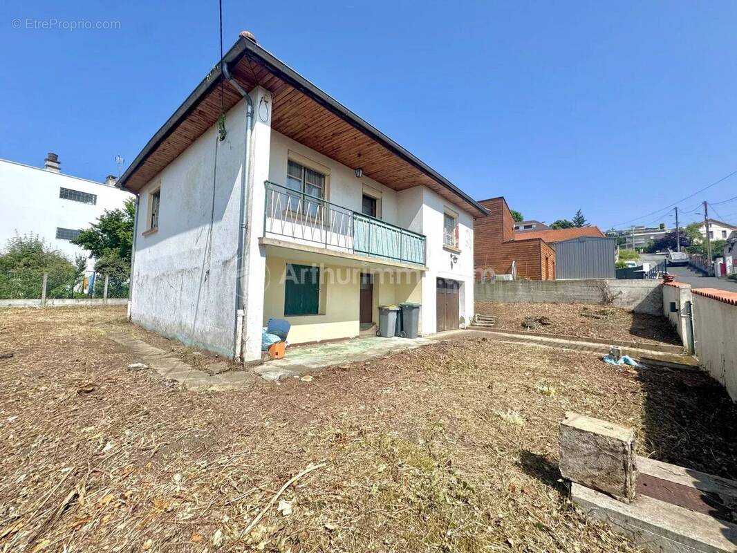 Maison à CLERMONT-FERRAND