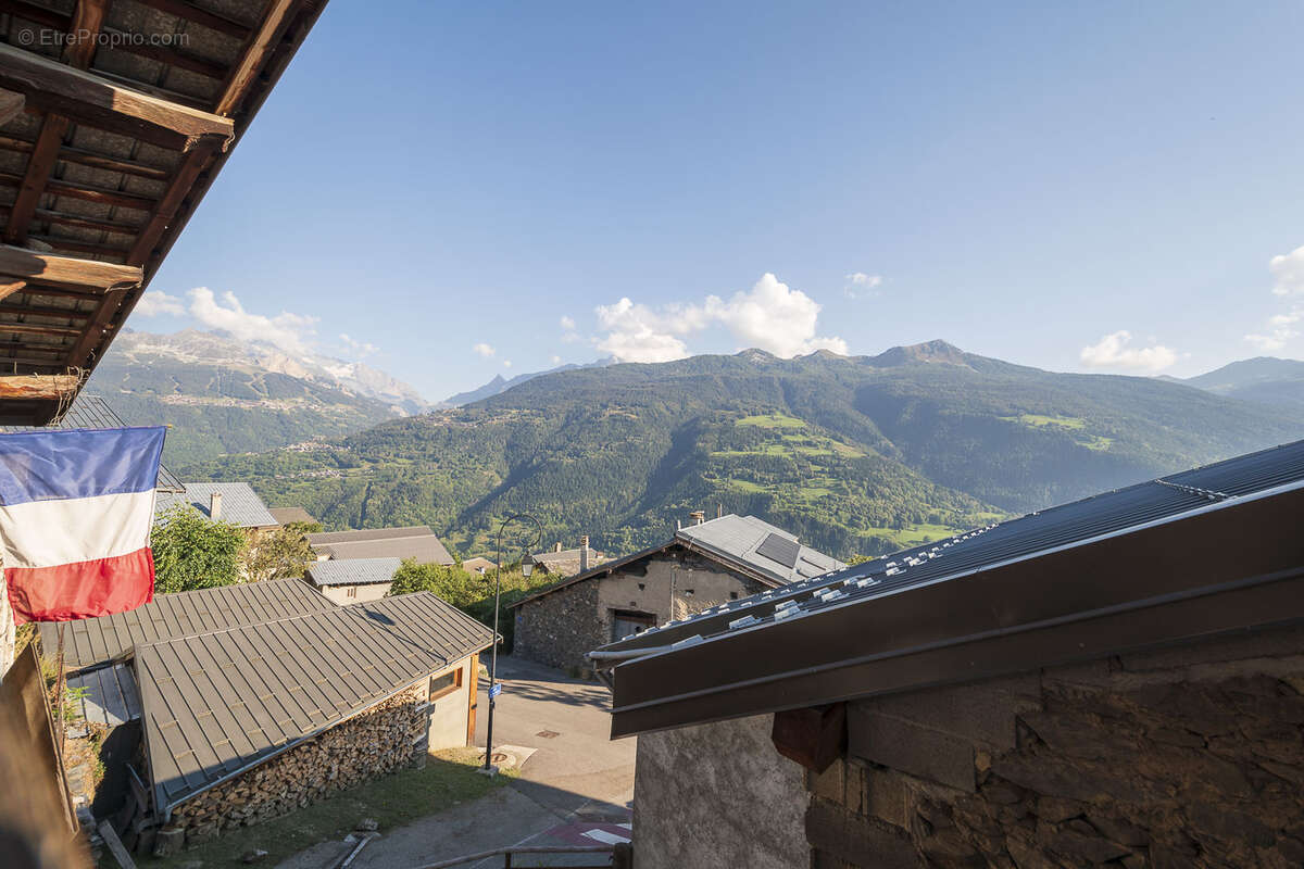 Appartement à VALEZAN