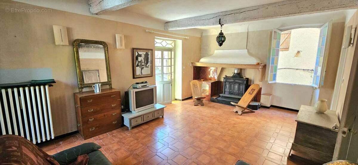 Maison à CLAVIERS