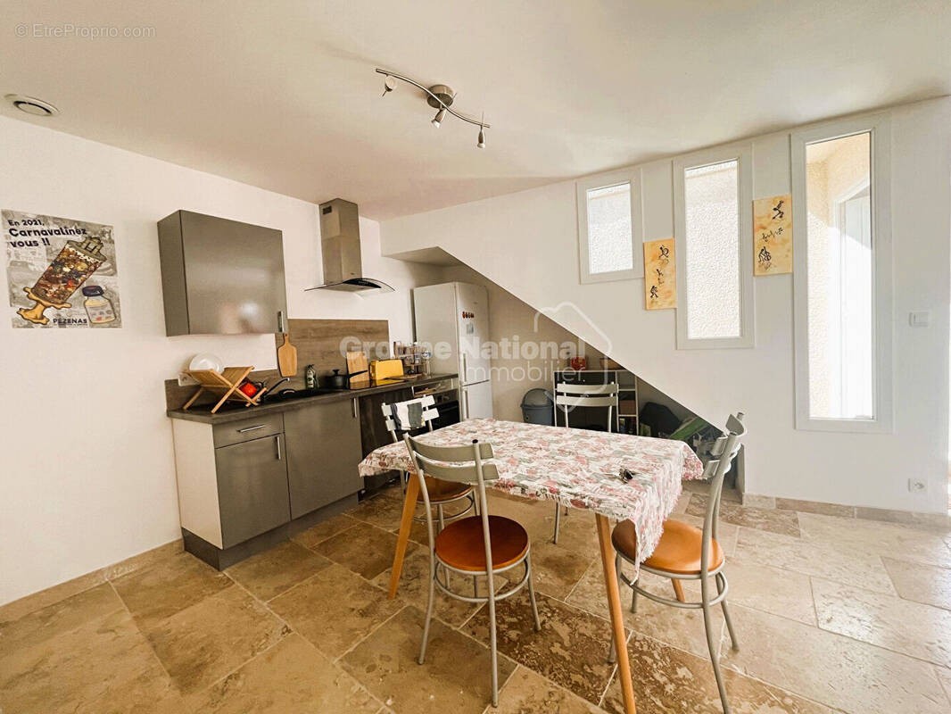 Appartement à NOVES