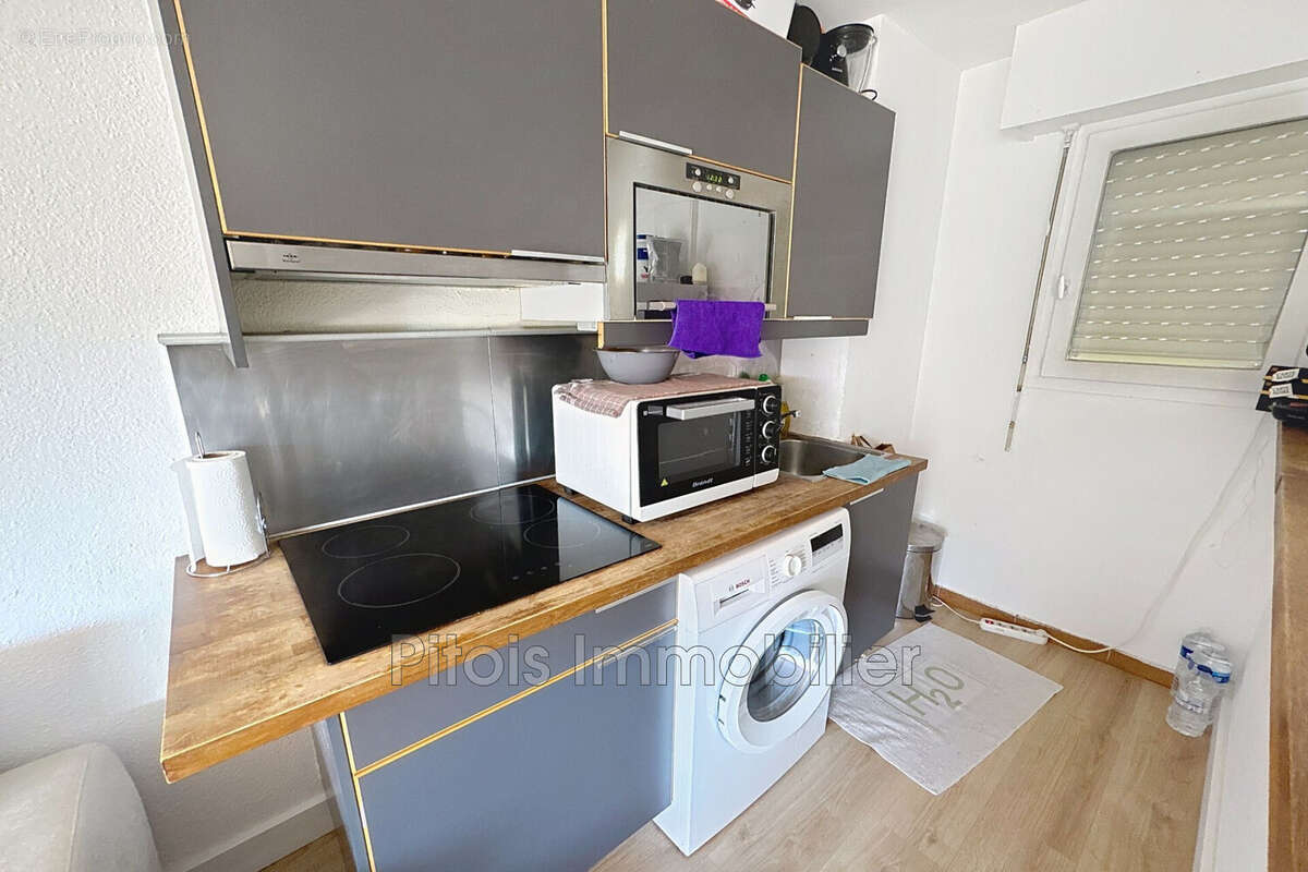 Appartement à VALLAURIS