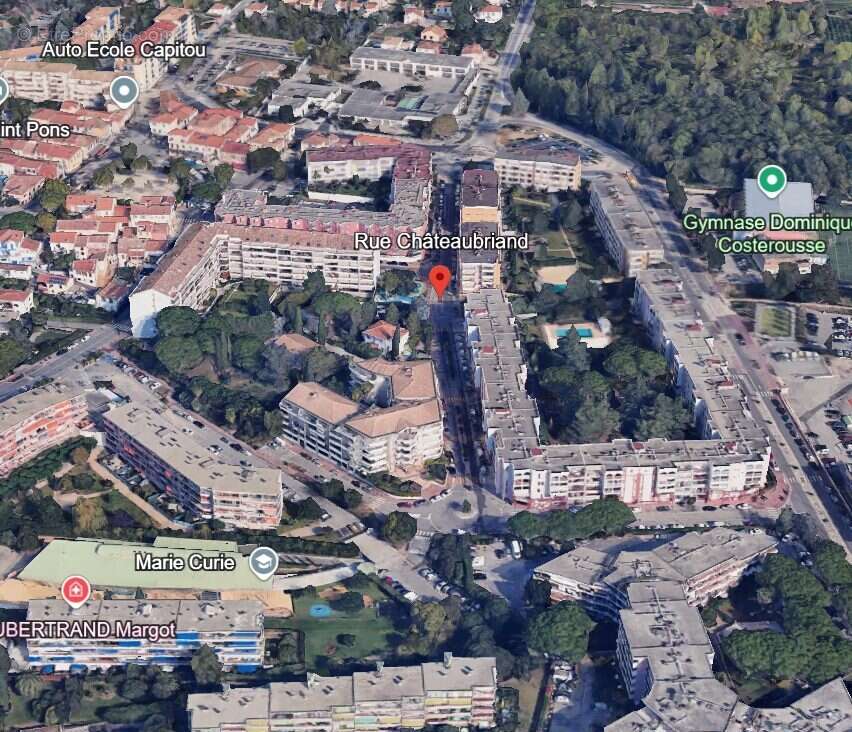 Parking à MANDELIEU-LA-NAPOULE