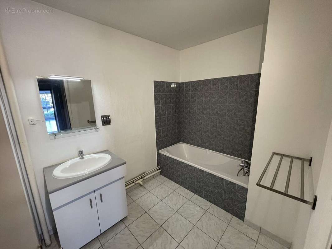 Appartement à ECHIROLLES
