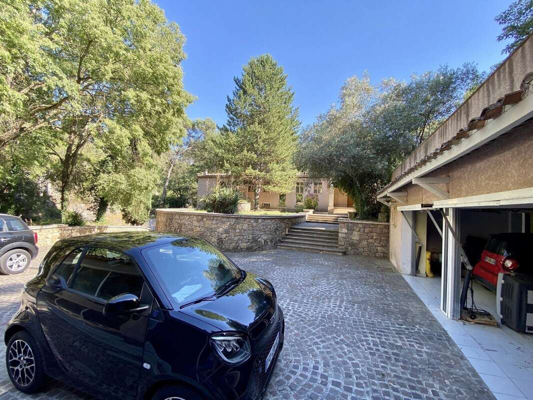 Maison à AIX-EN-PROVENCE